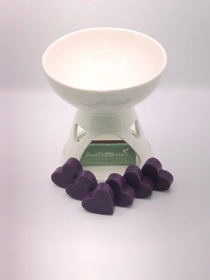 Wax Melt Burner with 6X Melts. Please choose fragrance from our selection you wish to have in and add them to the order in your notes